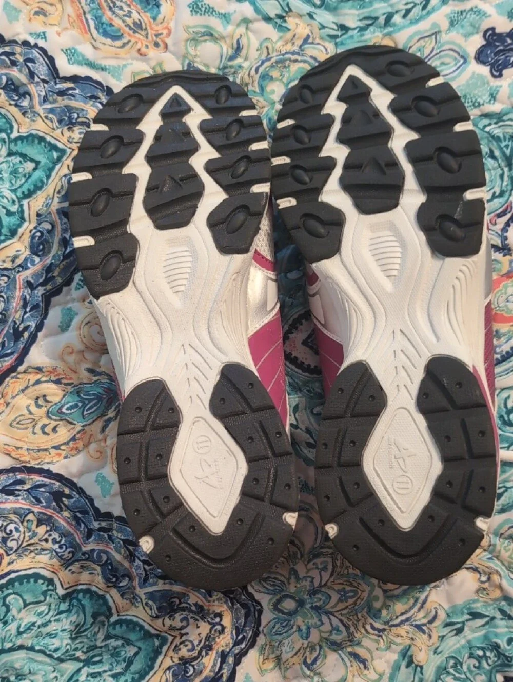 Athletech White and Pink Women's Athletic Sneakers